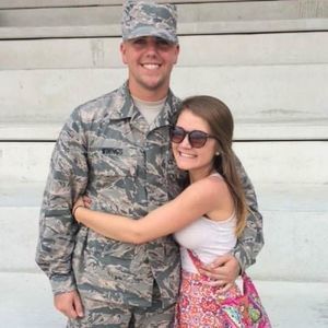 Meet your Posher, Joy